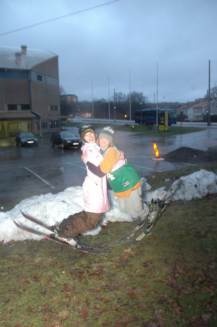 Jag och maxi älskar varandra. <3<3<3333. Foto: joakim croy. Åkare: maxi (morfarf) och hjalle.