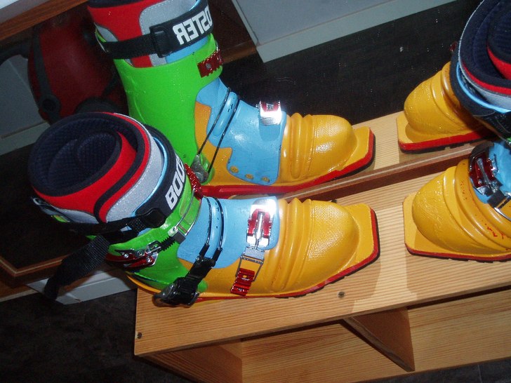 förstärkta pjäxor.. Foto: kaninfaan.