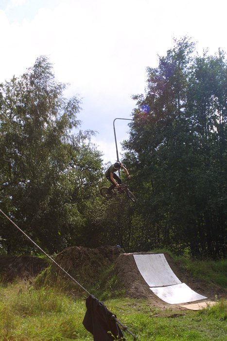 Plywood BMX Festival 06, Skogås.
Jag med en 360s. Foto: Sven Wirén. Åkare: Morgan Larsson.