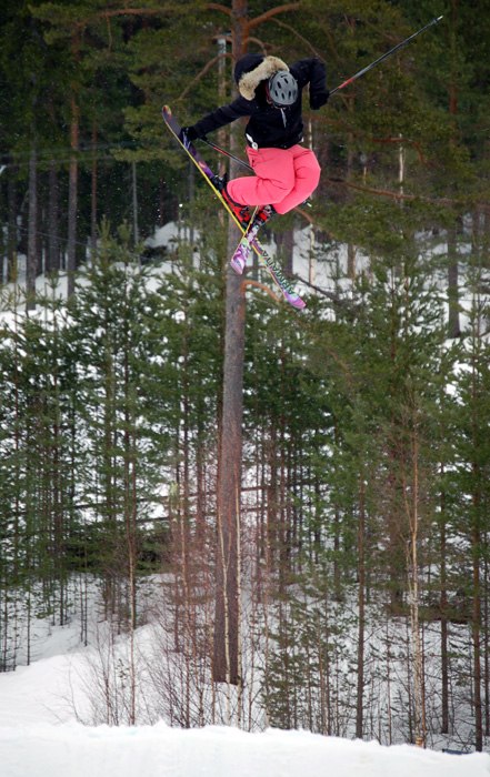jag skuttar lite i bjurs.. Foto: Viktor kättström. Åkare: Jim Johansson.