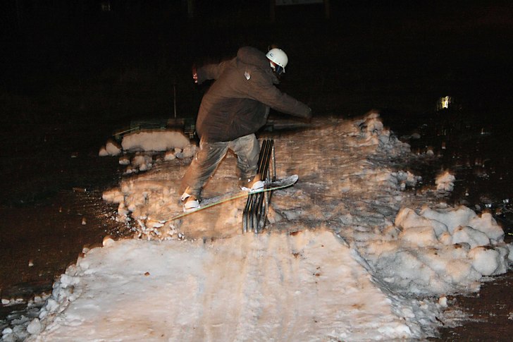 fboard. Foto: gjein. Åkare: andre.