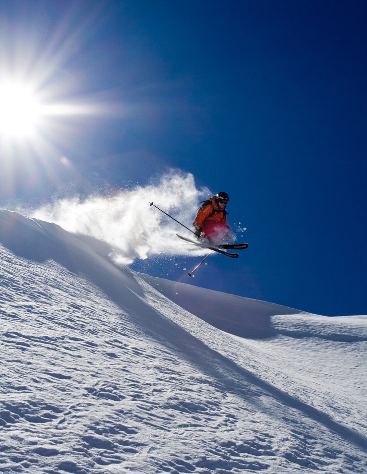 Foto: Adrian Helly-Hansen. Åkare: Viktor Roos.