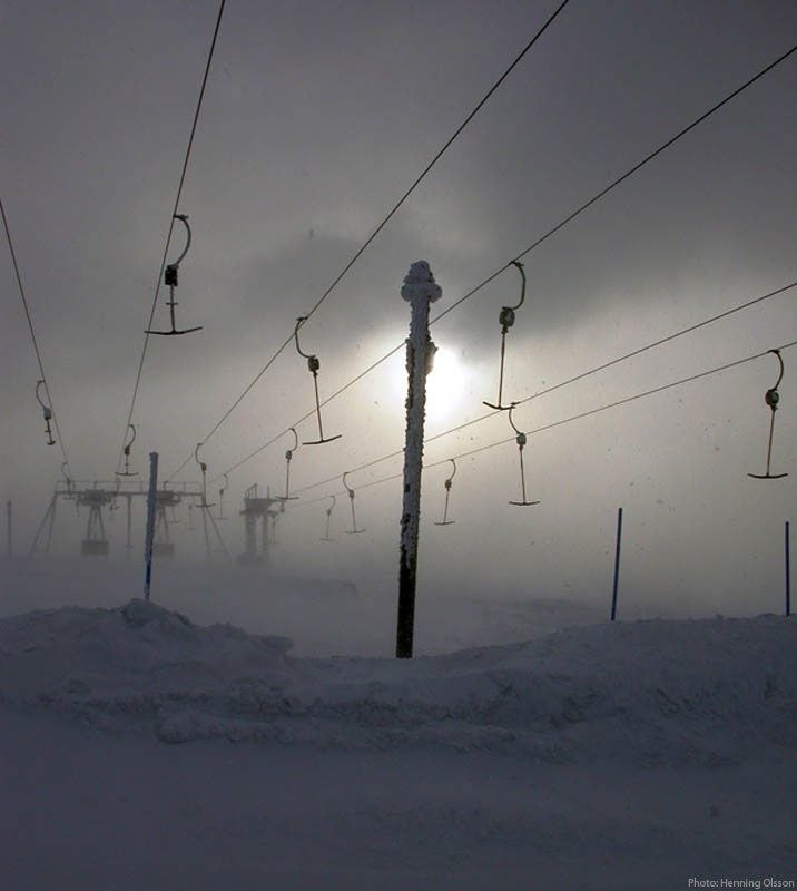Alla hjärtans dag - blåsigt, snöfall och lite s. Foto: Henning Olsson.