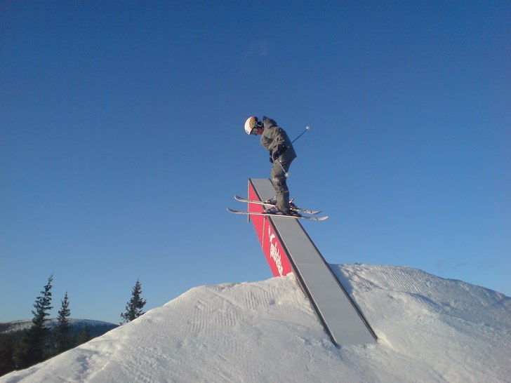 Foto: Alexander Hjälmeby. Åkare: Sebastian Hjälmeby.