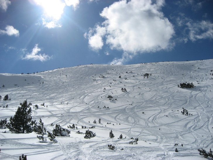 Offpisten mellan Markudjik2 och Markudjik3. Foto: Melker Rinaldo.