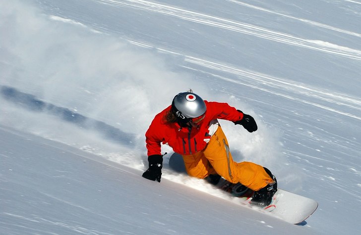 Tåskärscarving. Foto: Johan Weimer. Åkare: Johanna Gardeström.