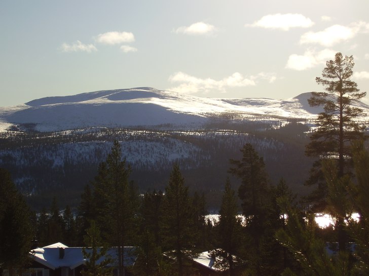 fjäll i lofsdalen. Foto: jag. Åkare: ingen.