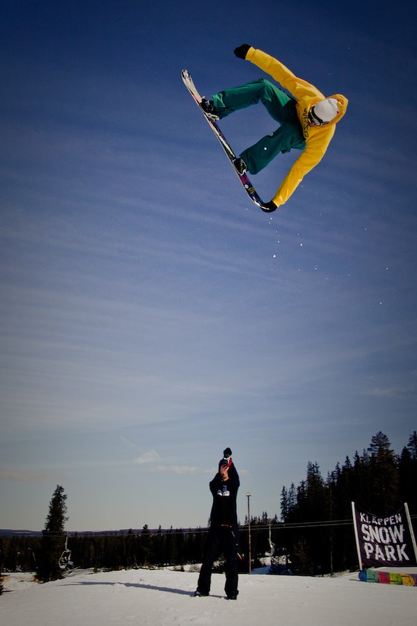 För fler bilder och i högre kvalité besök chri. Foto: Christoffer Engström. Åkare: Okänd.