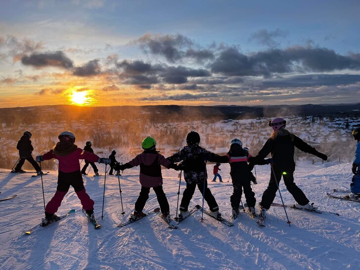 Barn från tre familjer v8 i Branäs..