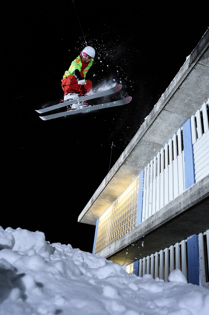 Litet drop nu när snön har kommit

thomascharr. Foto: Thomas Charry. Åkare: Elias Henderson.