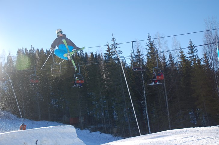 gör en 7a med svansgräb. Foto: axel fältström. Åkare: erik andersson.