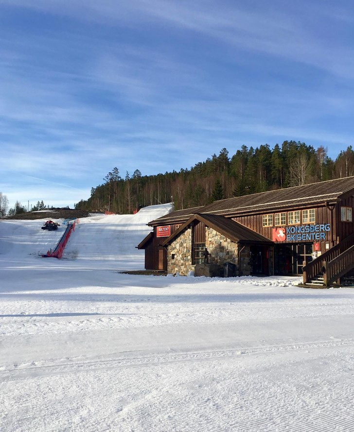 Flott start på påsken!
Strålende sol i dag 8/4..