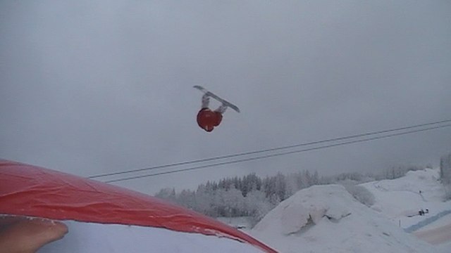 frontflip. Foto: pappa. Åkare: ludvig karlsson.
