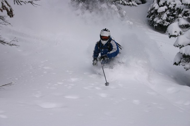 Ännu mer puder.... Foto: Lucas Skalleberg. Åkare: Max Larsson.