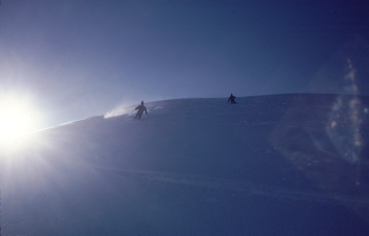 1980 i LesArcs . Foto: Dan Fahrman. Åkare: Sven och Kula.
