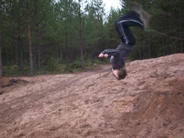 en bild från sommaren 07. Foto: wille r. Åkare: jag.