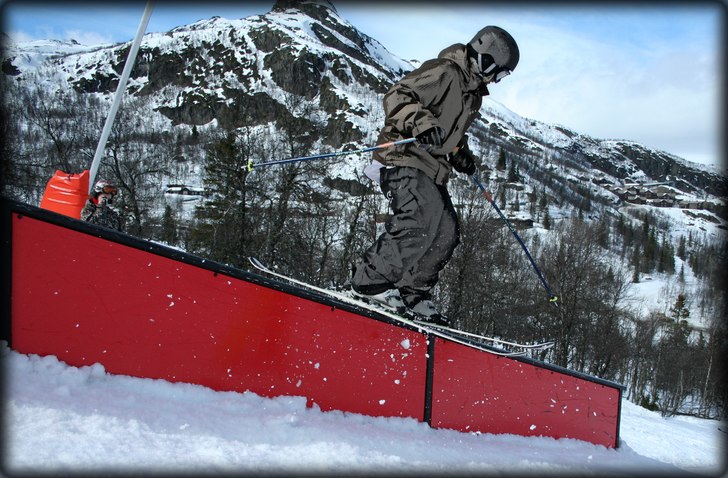 Foto: Sigurd Nordal. Åkare: Oskar Pedersen.