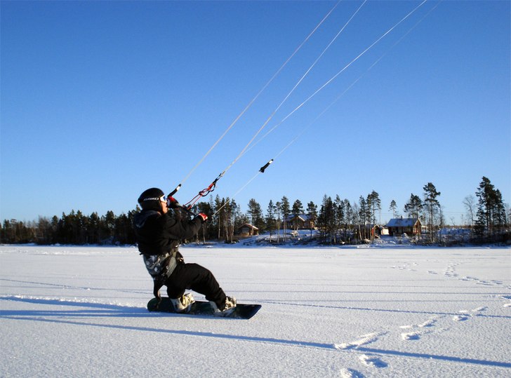 Lär bassi att åka.. Fin dag! . Foto: Björn Ahlskog. Åkare: Bassi.