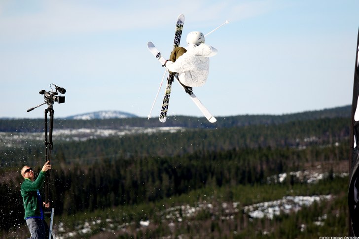 NM i slopestyle. Foto: Tobias Öström. Åkare: Linus Thornberg.