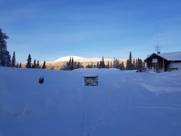 Från parkeringsplats Gränjåsvallen.