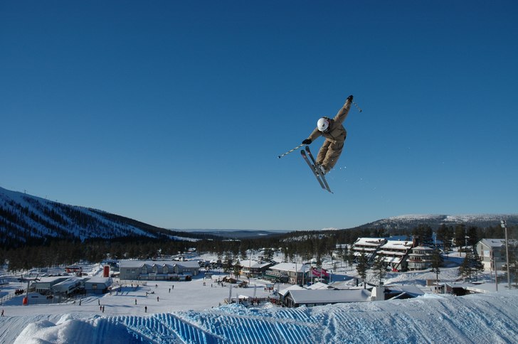 det gäller att nå ibland!. Foto: Daniel Rönnbäck. Åkare: sante.