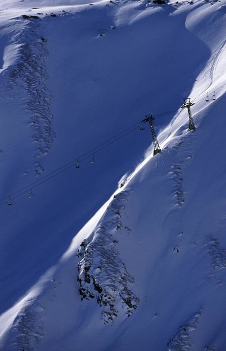 Fin åkning även när liften är stängd. Foto: Martin Söderqvist. Åkare: Reine Barkered.