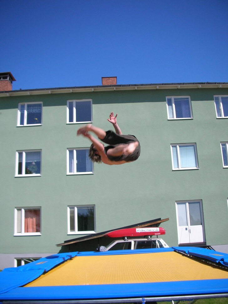 Får till en hyfsad tweak på lillfingret!. Foto: Aron. Åkare: Pavel.