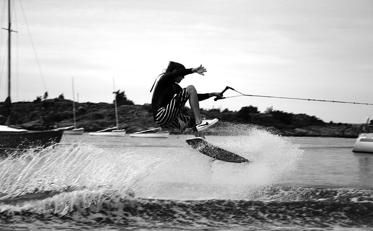 Wakskate.... Foto: Andrea Hansson. Åkare: Nils Carlsson.