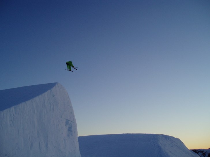 Kom precis fram efter en 56 mils resa till stryn o. Foto: Laffa Mattsson. Åkare: Toffe Mattsson.