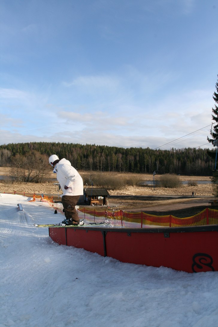 jaa du. Foto: Robin Andersson. Åkare: Ronnie Hasan.