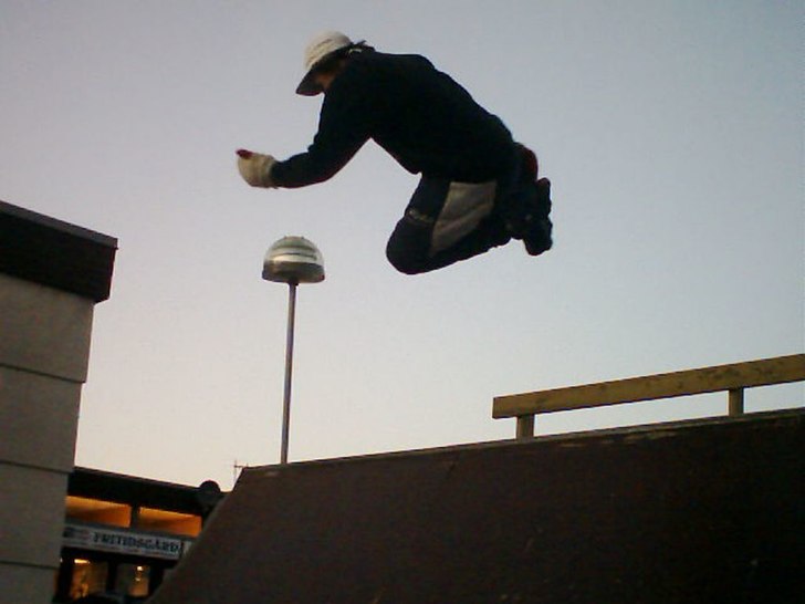 En liten air på blades. Foto: Danne Nord. Åkare: Nicke_Twintip.