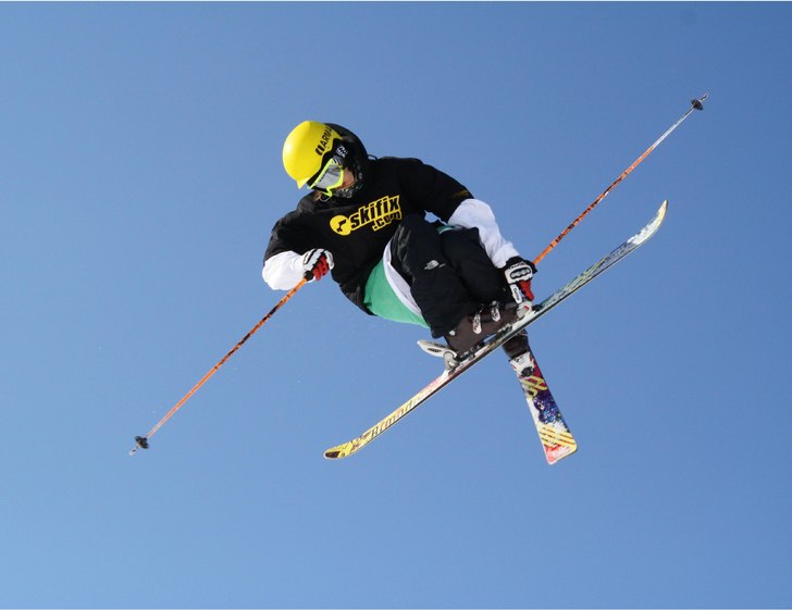 Skifix Big Air, 900snurr. Foto: ??. Åkare: Emil Öhman.