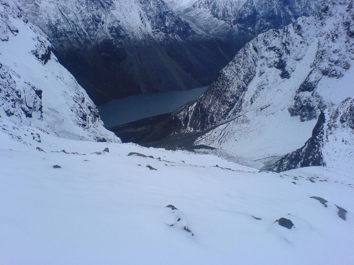 Bildet er fra ca 1100 moh.  Perspektivet er ned mo. Foto: Per Hasvold.