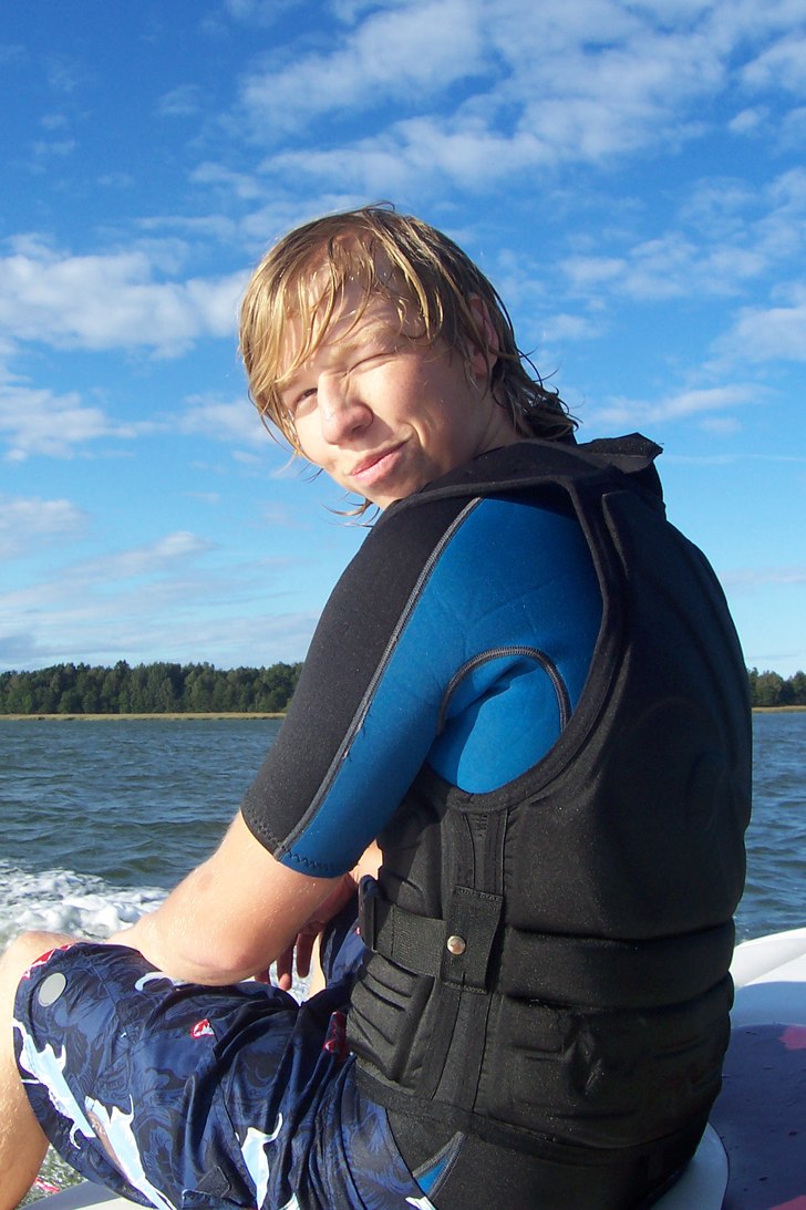 En bild på Micke man blir väldigt lyckig av!. Foto: Vet ej. Åkare: Mikael Johansson.