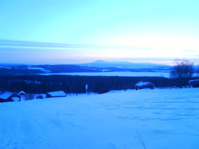 Inte varje kväll man står i en backe och bara nj.