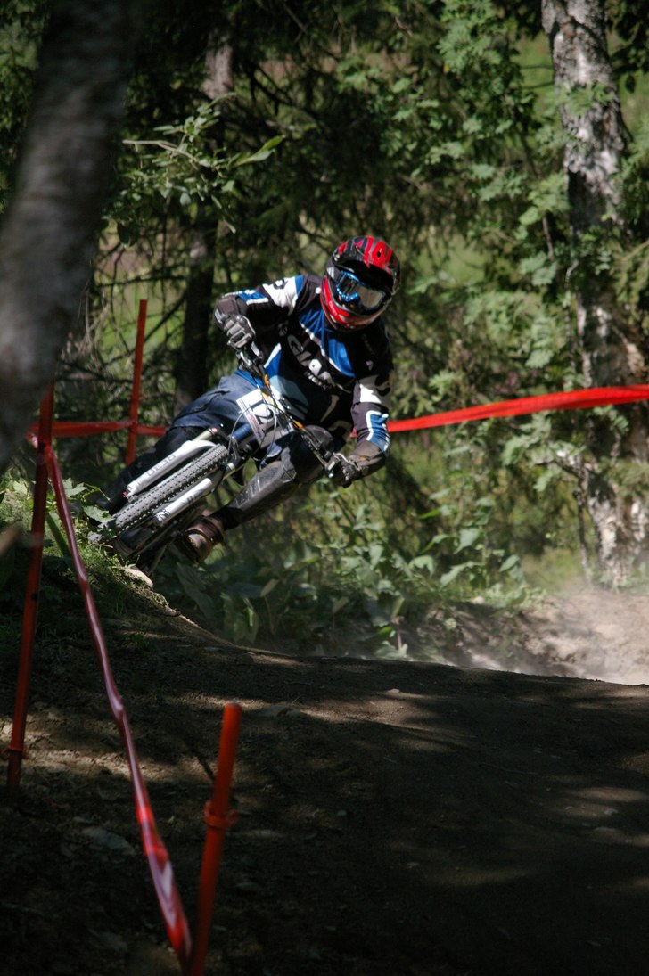 4X. Foto: Nick Djupsjö. Åkare: vet inte.