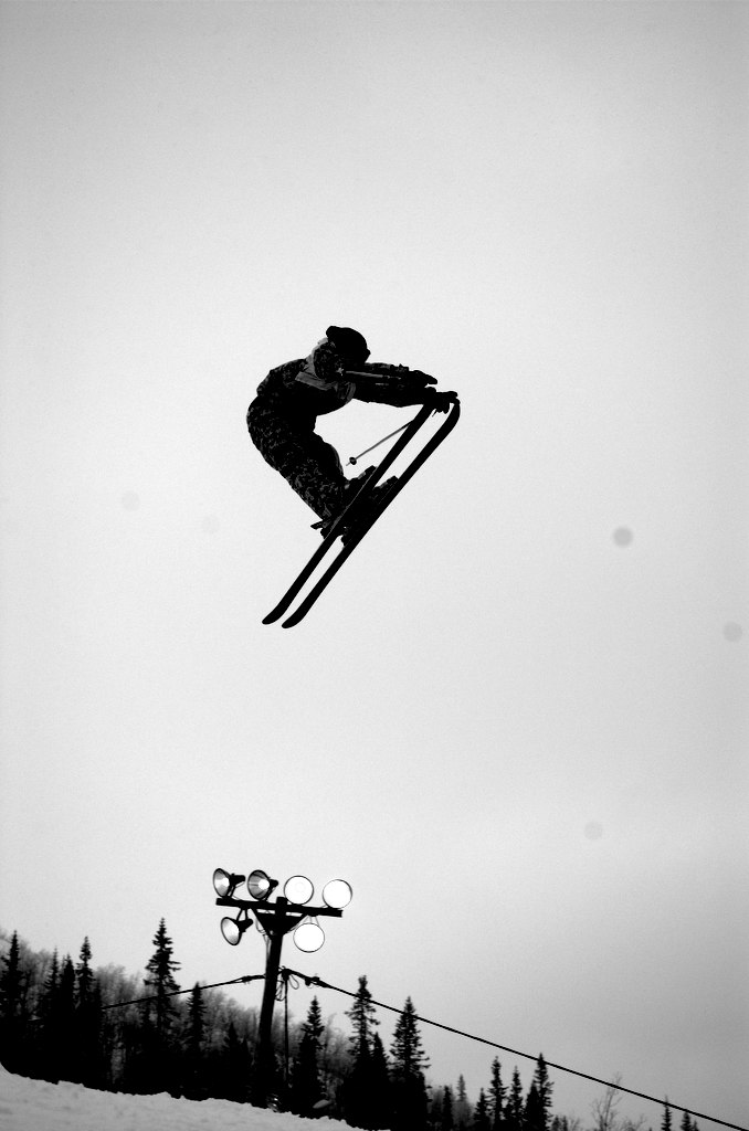 Snöig dag på dundret. Prommade upp för berget m. Foto: Timmy Kristoffersson. Åkare: Oscar.