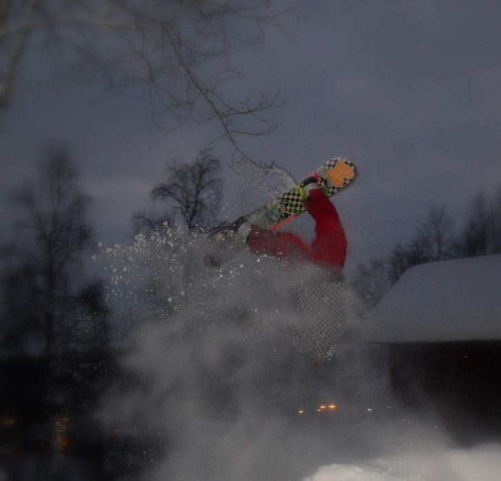 Backflip. Foto: Hugo Atterlid. Åkare: Calle Sköld.