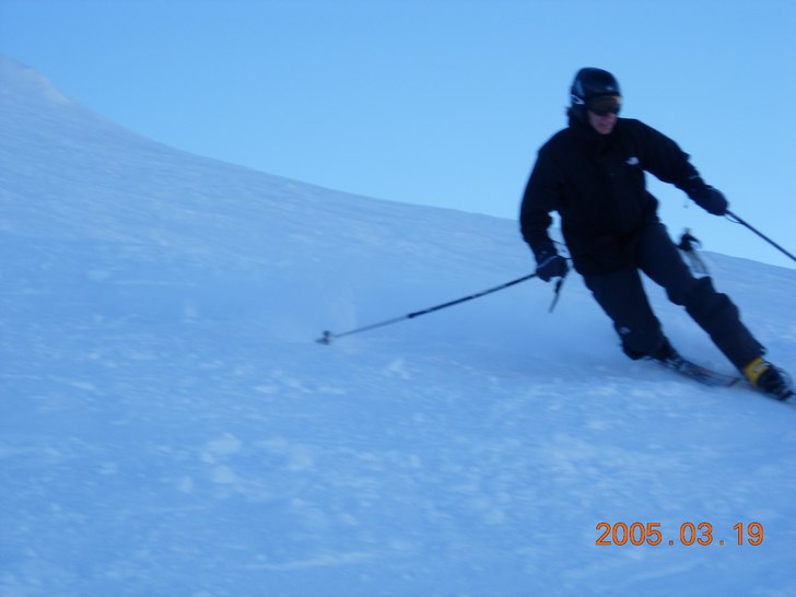 Foto: Jim. Åkare: Paul.