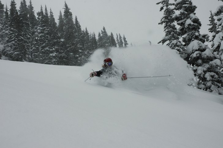 Sa har kan det se ut nar snon kommit till Canada. . Foto: Erik Dansbo. Åkare: Alexander Nylen.