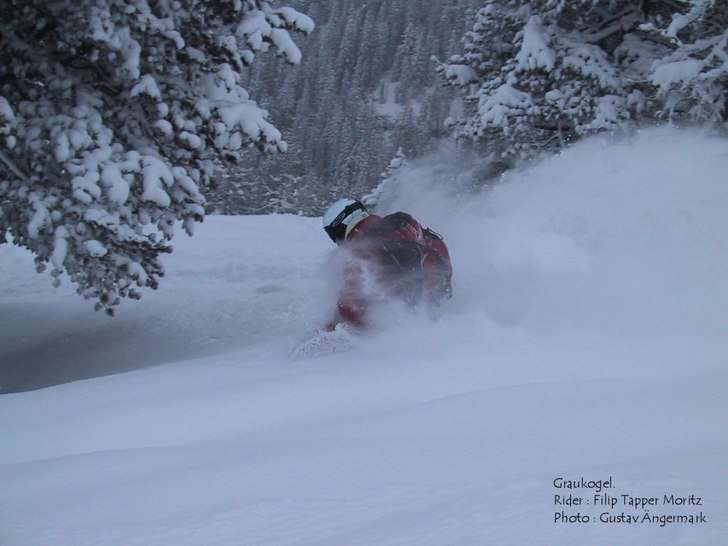 Gudalik puder, fattades bara lite sol om man nu sk. Foto: Gustav Ängermark. Åkare: Filip Tapper-Moritz.