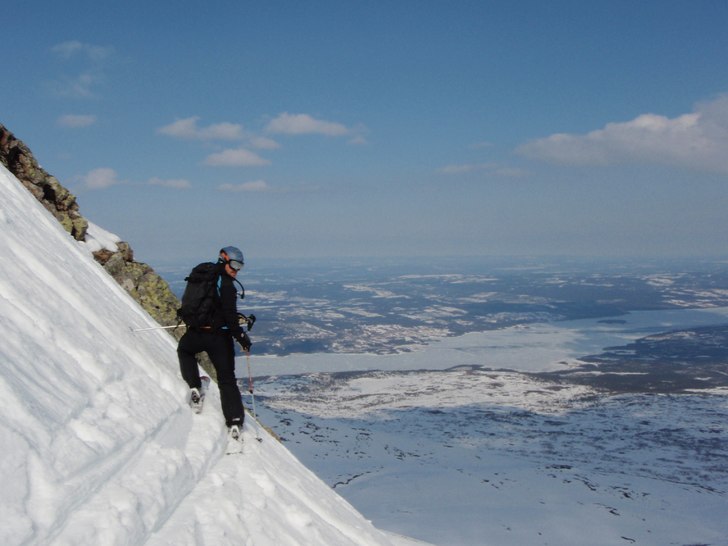 Grym dag i Åre..... Foto: mats. Åkare: db.