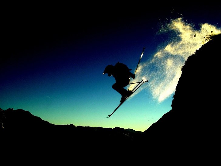 Foto: Silvan Grunder, (siluuu). Åkare: Yanick Grunder.