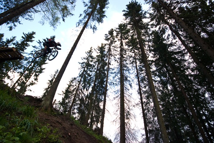 Drops i frognersetern. Foto: Philip Rylander. Åkare: Eric Westling.