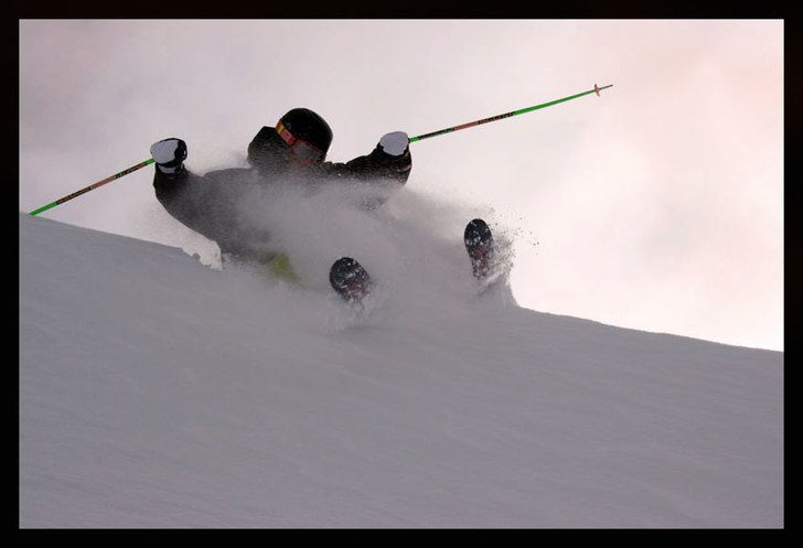 En sjuk dag i White Water!

(krillandphill.blogs. Foto: Pelle "Pat" Larsson. Åkare: Philip Harlaut.