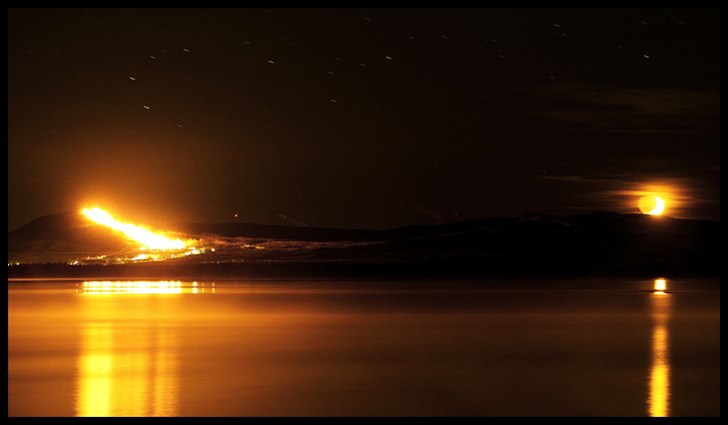 gesunda vs månen.... Foto: Kristoffer Lindgren.