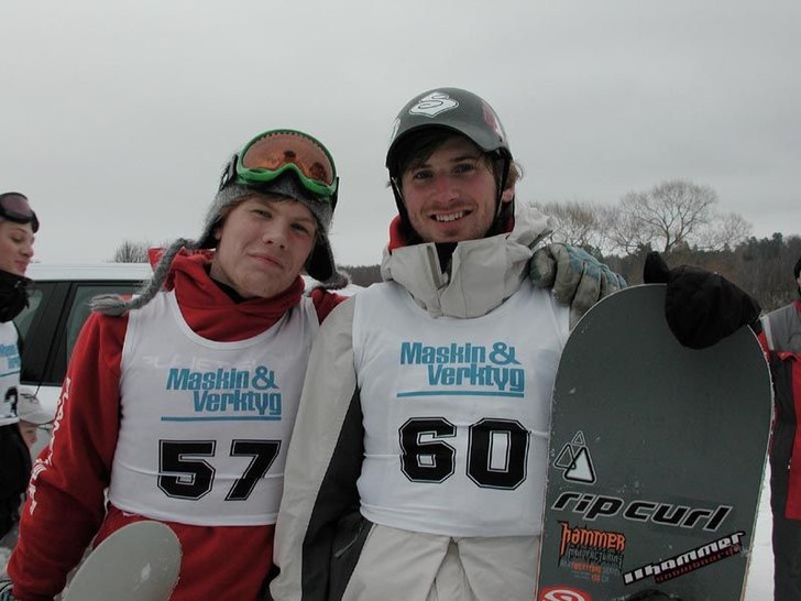 efter att kristian slagit mig i finalen :) buuuu. . Foto: Transition. Åkare: Daniel Rösth & Kristian Thorensen.