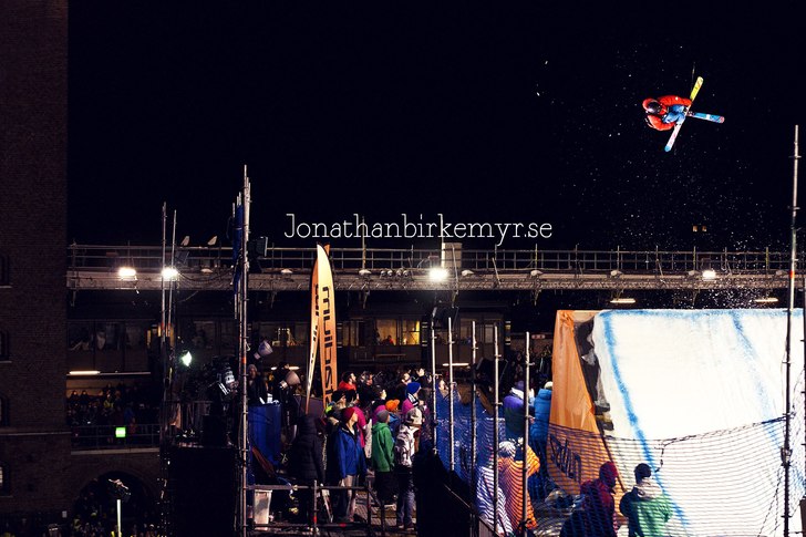 Gilla gärna min FB-sida!

http://www.facebook.c. Foto: Jonathan Birkemyr.