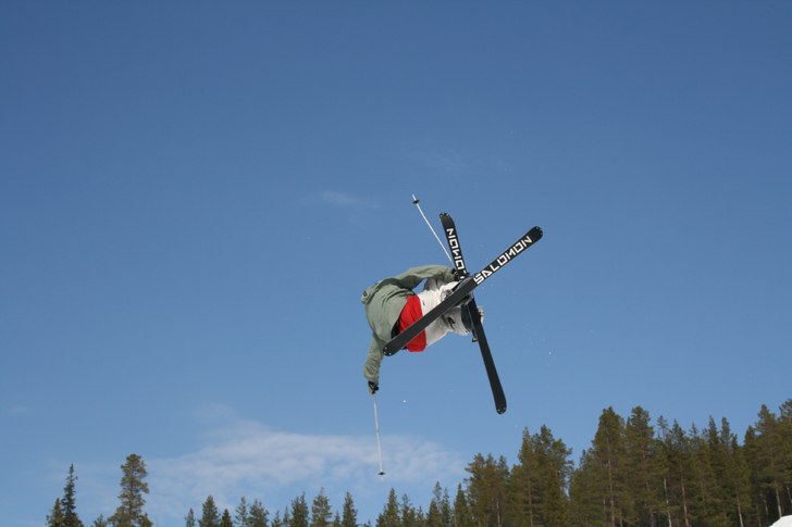 Mutegrab. Foto: MAartin Noren. Åkare: Mattias.