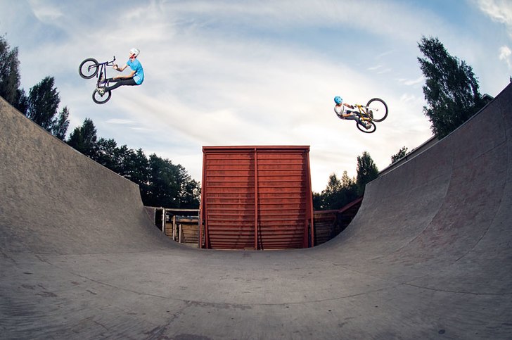 Barspin från båda.. Foto: Mats Kahlström. Åkare: Jens Kahlström & Max Fredriksson.